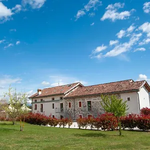 Agriturismo Antico Splendore Alloggio per agriturismo Pullir