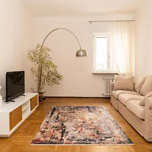 Domus - Elegante Residenza Con Affaccio Su Porta Leoni Appartamento Verona